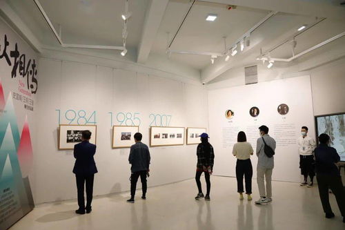 周末免費(fèi)看展 當(dāng)藝術(shù)范兒遇上東北風(fēng)，一場(chǎng)別開生面的文化藝術(shù)交流